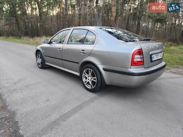 Бежевый Шкода Октавия, объемом двигателя 1.9 л и пробегом 275 тыс. км за 3300 $, фото 24 на Automoto.ua