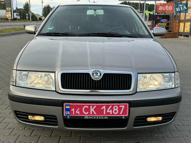 Бежевый Шкода Октавия, объемом двигателя 0 л и пробегом 182 тыс. км за 5999 $, фото 5 на Automoto.ua