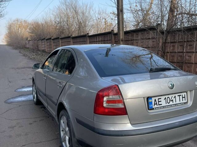 Бежевый Шкода Октавия, объемом двигателя 1.6 л и пробегом 290 тыс. км за 3650 $, фото 6 на Automoto.ua