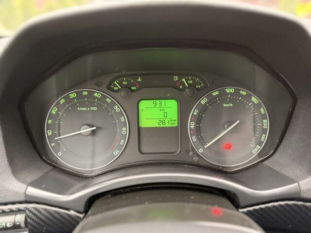 Бежевый Шкода Октавия, объемом двигателя 1.6 л и пробегом 263 тыс. км за 6200 $, фото 20 на Automoto.ua