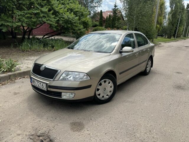 Бежевий Шкода Октавія, об'ємом двигуна 2 л та пробігом 323 тис. км за 2850 $, фото 3 на Automoto.ua