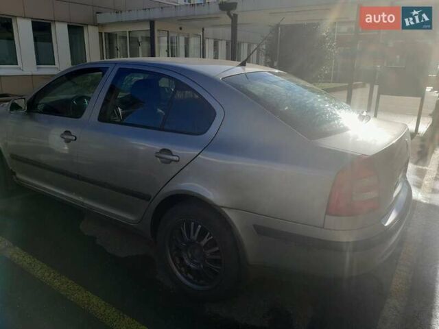 Бежевый Шкода Октавия, объемом двигателя 1.6 л и пробегом 271 тыс. км за 4400 $, фото 4 на Automoto.ua