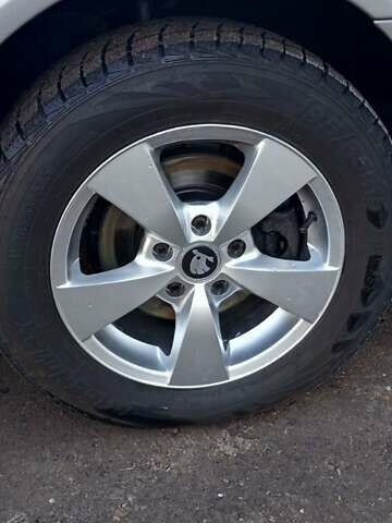 Шкода Октавія 2006 у Прилуках на Automoto.ua Бежевий Шкода Октавія, об'ємом двигуна 1.6 л та пробігом 172 тис. км за 6200 $, фото 8 на Automoto.ua