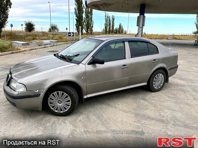 Бежевий Шкода Октавія, об'ємом двигуна 1.6 л та пробігом 345 тис. км за 3400 $, фото 1 на Automoto.ua