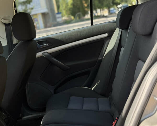 Бежевий Шкода Октавія, об'ємом двигуна 1.6 л та пробігом 267 тис. км за 5700 $, фото 22 на Automoto.ua