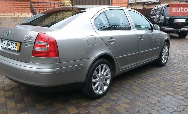 Бежевый Шкода Октавия, объемом двигателя 1.6 л и пробегом 175 тыс. км за 7300 $, фото 3 на Automoto.ua