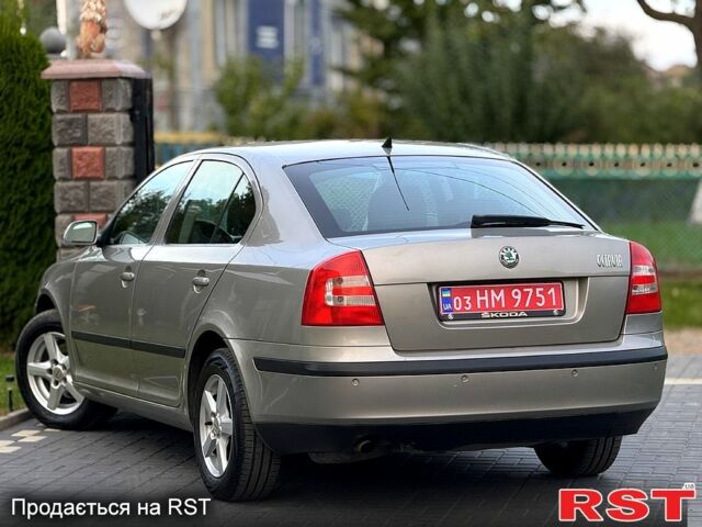 Бежевий Шкода Октавія, об'ємом двигуна 1.6 л та пробігом 206 тис. км за 6450 $, фото 4 на Automoto.ua