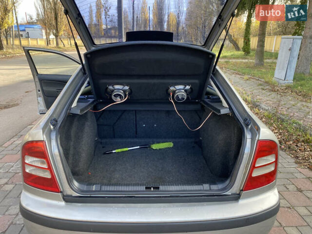 Бежевий Шкода Октавія, об'ємом двигуна 1.9 л та пробігом 279 тис. км за 4900 $, фото 12 на Automoto.ua