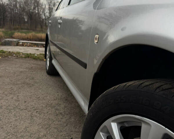 Бежевый Шкода Октавия, объемом двигателя 0 л и пробегом 279 тыс. км за 5699 $, фото 3 на Automoto.ua