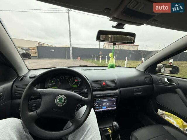 Бежевий Шкода Октавія, об'ємом двигуна 1.9 л та пробігом 135 тис. км за 4800 $, фото 7 на Automoto.ua