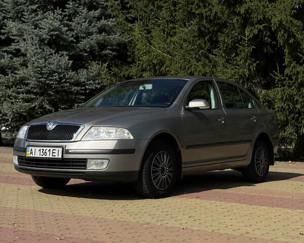 Бежевий Шкода Октавія, об'ємом двигуна 1.6 л та пробігом 267 тис. км за 5700 $, фото 3 на Automoto.ua