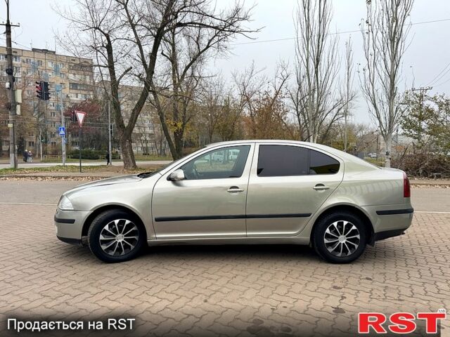 Бежевый Шкода Октавия, объемом двигателя 2 л и пробегом 298 тыс. км за 5300 $, фото 3 на Automoto.ua