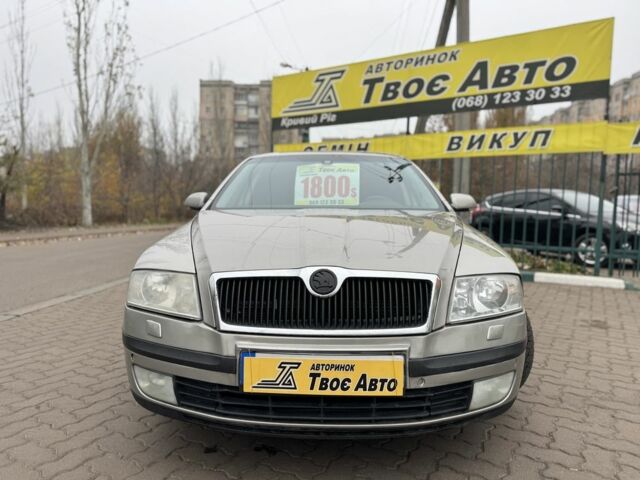 Бежевый Шкода Октавия, объемом двигателя 2 л и пробегом 298 тыс. км за 5300 $, фото 1 на Automoto.ua