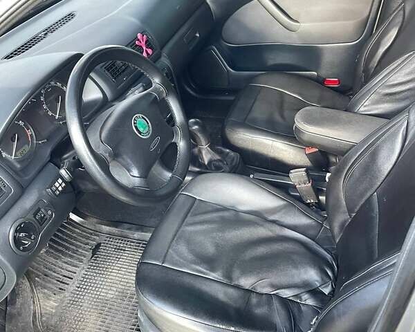 Бежевый Шкода Октавия, объемом двигателя 1.98 л и пробегом 350 тыс. км за 6000 $, фото 20 на Automoto.ua