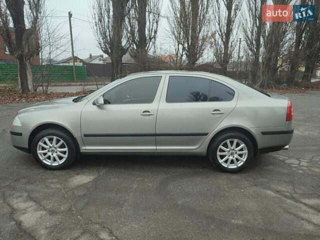 Бежевый Шкода Октавия, объемом двигателя 1.6 л и пробегом 220 тыс. км за 6650 $, фото 3 на Automoto.ua