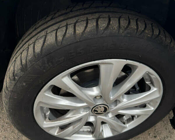 Бежевый Шкода Октавия, объемом двигателя 0 л и пробегом 279 тыс. км за 5699 $, фото 11 на Automoto.ua