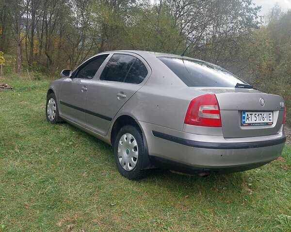 Бежевий Шкода Октавія, об'ємом двигуна 1.6 л та пробігом 320 тис. км за 4600 $, фото 21 на Automoto.ua