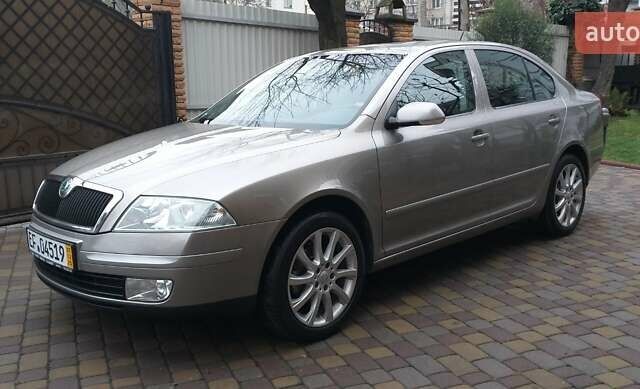 Бежевый Шкода Октавия, объемом двигателя 1.6 л и пробегом 175 тыс. км за 7300 $, фото 26 на Automoto.ua