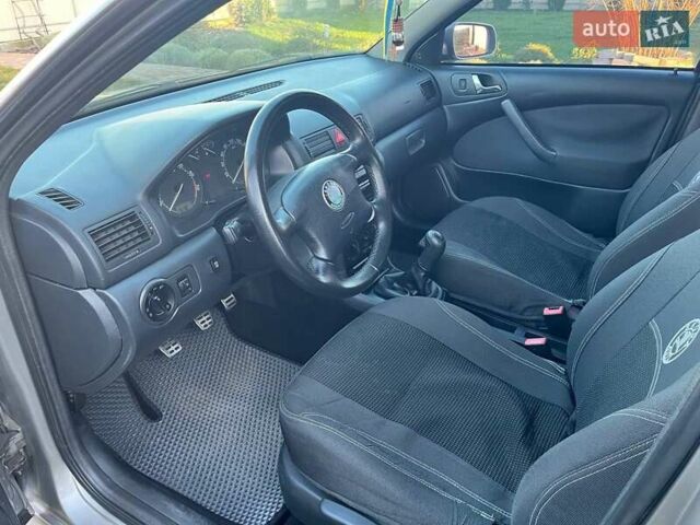 Бежевый Шкода Октавия, объемом двигателя 1.6 л и пробегом 387 тыс. км за 4600 $, фото 20 на Automoto.ua