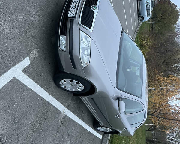 Бежевий Шкода Октавія, об'ємом двигуна 1.6 л та пробігом 224 тис. км за 6300 $, фото 33 на Automoto.ua