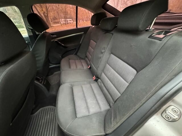 Бежевый Шкода Октавия, объемом двигателя 2 л и пробегом 298 тыс. км за 5300 $, фото 9 на Automoto.ua