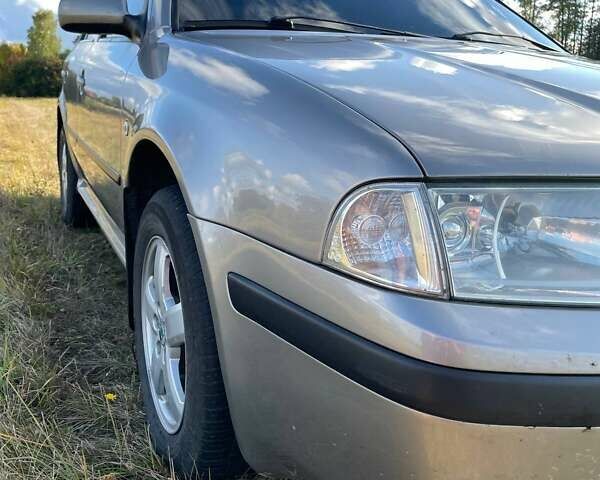 Бежевый Шкода Октавия, объемом двигателя 1.98 л и пробегом 350 тыс. км за 6000 $, фото 15 на Automoto.ua