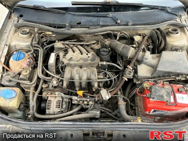 Бежевий Шкода Октавія, об'ємом двигуна 1.6 л та пробігом 345 тис. км за 3400 $, фото 7 на Automoto.ua