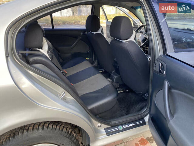 Бежевий Шкода Октавія, об'ємом двигуна 1.9 л та пробігом 279 тис. км за 4900 $, фото 13 на Automoto.ua