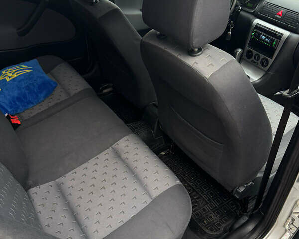 Бежевый Шкода Октавия, объемом двигателя 0 л и пробегом 279 тыс. км за 5699 $, фото 15 на Automoto.ua