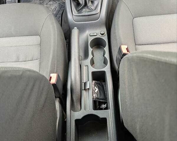 Бежевый Шкода Октавия, объемом двигателя 1.98 л и пробегом 230 тыс. км за 6200 $, фото 17 на Automoto.ua