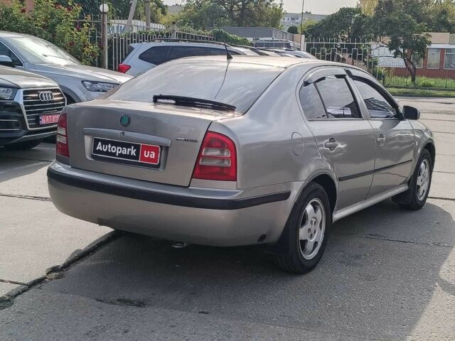 Бежевый Шкода Октавия, объемом двигателя 1.6 л и пробегом 297 тыс. км за 4290 $, фото 6 на Automoto.ua