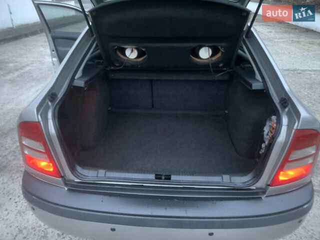 Бежевый Шкода Октавия, объемом двигателя 1.9 л и пробегом 261 тыс. км за 5499 $, фото 9 на Automoto.ua