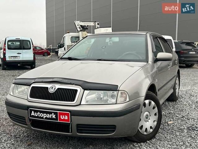 Бежевый Шкода Октавия, объемом двигателя 1.6 л и пробегом 276 тыс. км за 4490 $, фото 16 на Automoto.ua