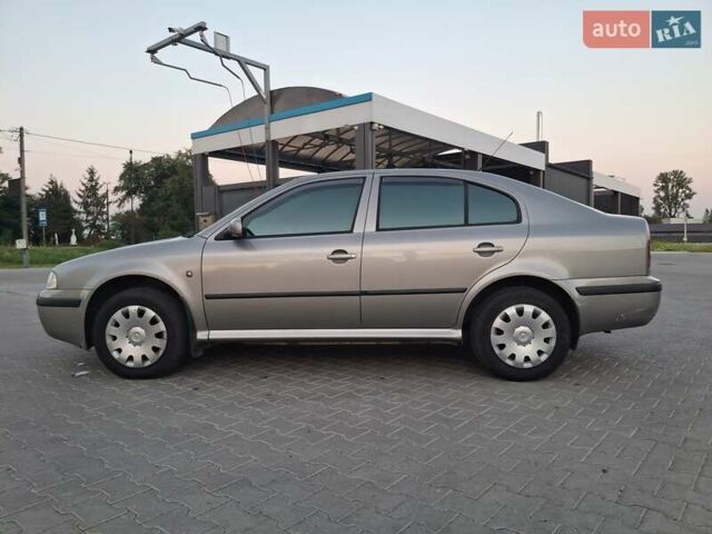 Бежевый Шкода Октавия, объемом двигателя 1.6 л и пробегом 195 тыс. км за 6500 $, фото 6 на Automoto.ua