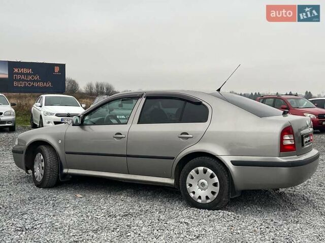 Бежевый Шкода Октавия, объемом двигателя 1.6 л и пробегом 276 тыс. км за 4490 $, фото 12 на Automoto.ua