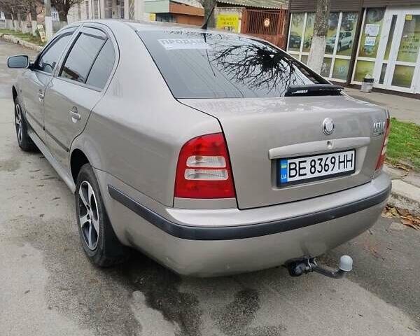 Бежевый Шкода Октавия, объемом двигателя 1.6 л и пробегом 285 тыс. км за 5600 $, фото 2 на Automoto.ua