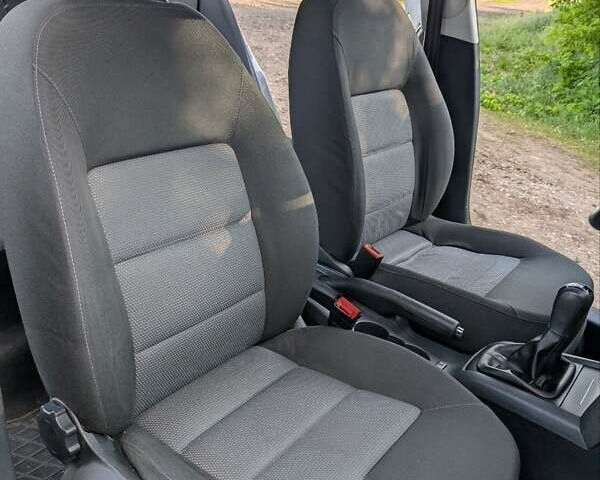 Бежевый Шкода Октавия, объемом двигателя 1.98 л и пробегом 230 тыс. км за 6200 $, фото 12 на Automoto.ua