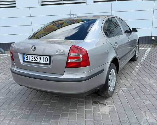 Шкода Октавия 2008 в Лохвице на Automoto.ua Бежевый Шкода Октавия, объемом двигателя 1.6 л и пробегом 253 тыс. км за 6200 $, фото 5 на Automoto.ua