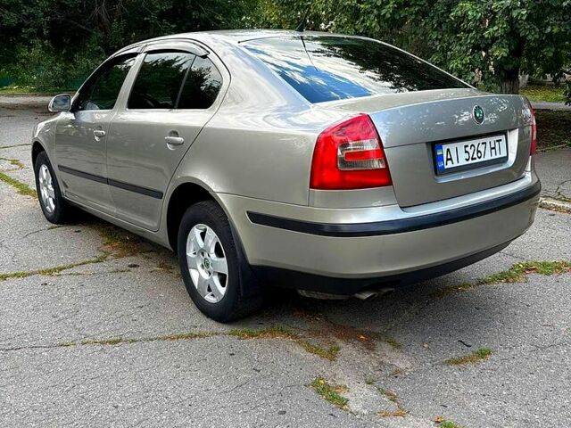 Бежевий Шкода Октавія, об'ємом двигуна 2 л та пробігом 290 тис. км за 5299 $, фото 3 на Automoto.ua