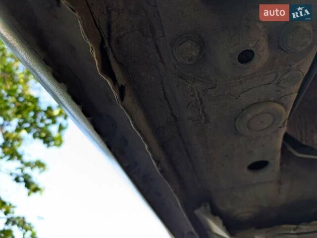 Бежевый Шкода Октавия, объемом двигателя 1.98 л и пробегом 230 тыс. км за 6200 $, фото 43 на Automoto.ua