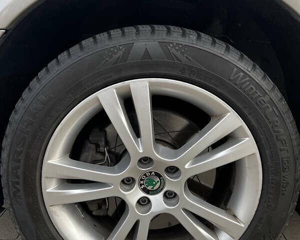 Бежевий Шкода Октавія, об'ємом двигуна 1.8 л та пробігом 316 тис. км за 5200 $, фото 17 на Automoto.ua