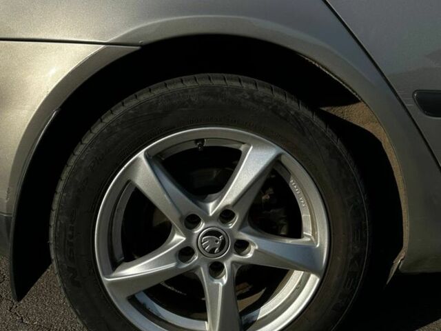 Бежевий Шкода Октавія, об'ємом двигуна 1.9 л та пробігом 157 тис. км за 7499 $, фото 9 на Automoto.ua