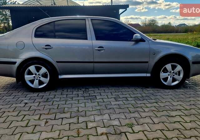 Бежевий Шкода Октавія, об'ємом двигуна 1.6 л та пробігом 227 тис. км за 7100 $, фото 3 на Automoto.ua