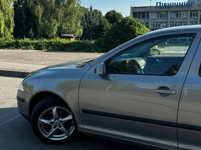 Бежевий Шкода Октавія, об'ємом двигуна 1.9 л та пробігом 157 тис. км за 7499 $, фото 4 на Automoto.ua