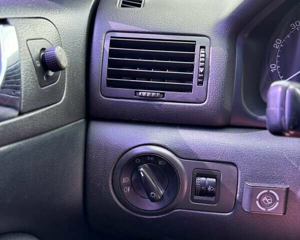 Бежевый Шкода Октавия, объемом двигателя 1.78 л и пробегом 266 тыс. км за 4700 $, фото 16 на Automoto.ua