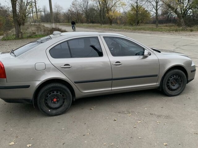 Бежевий Шкода Октавія, об'ємом двигуна 1.9 л та пробігом 138 тис. км за 5800 $, фото 2 на Automoto.ua