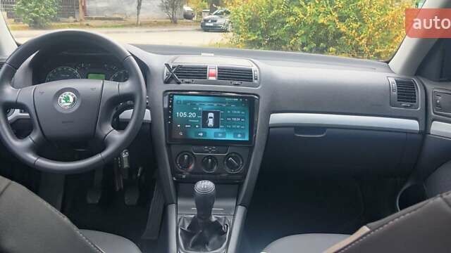Шкода Октавія 2008 у Харкові на Automoto.ua Бежевий Шкода Октавія, об'ємом двигуна 1.6 л та пробігом 210 тис. км за 6900 $, фото 3 на Automoto.ua