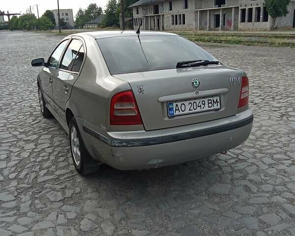 Бежевий Шкода Октавія, об'ємом двигуна 1.6 л та пробігом 357 тис. км за 2550 $, фото 27 на Automoto.ua