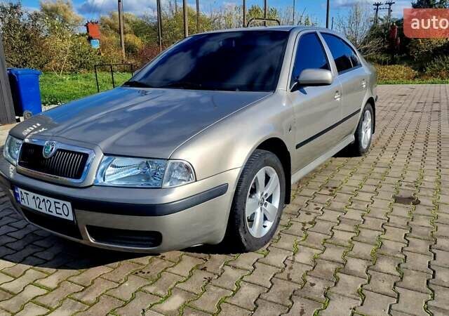 Бежевий Шкода Октавія, об'ємом двигуна 1.6 л та пробігом 227 тис. км за 7100 $, фото 4 на Automoto.ua