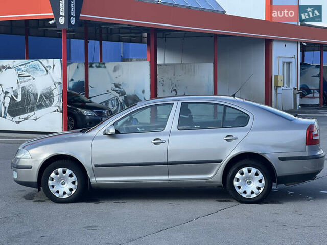 Бежевый Шкода Октавия, объемом двигателя 1.6 л и пробегом 319 тыс. км за 6299 $, фото 6 на Automoto.ua